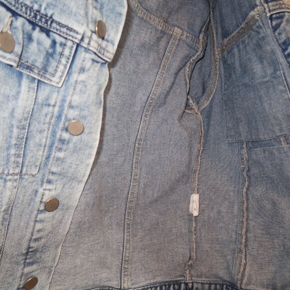 Oak + Fort Acid Wash Jean Jacket XS - Picture 6 of 8